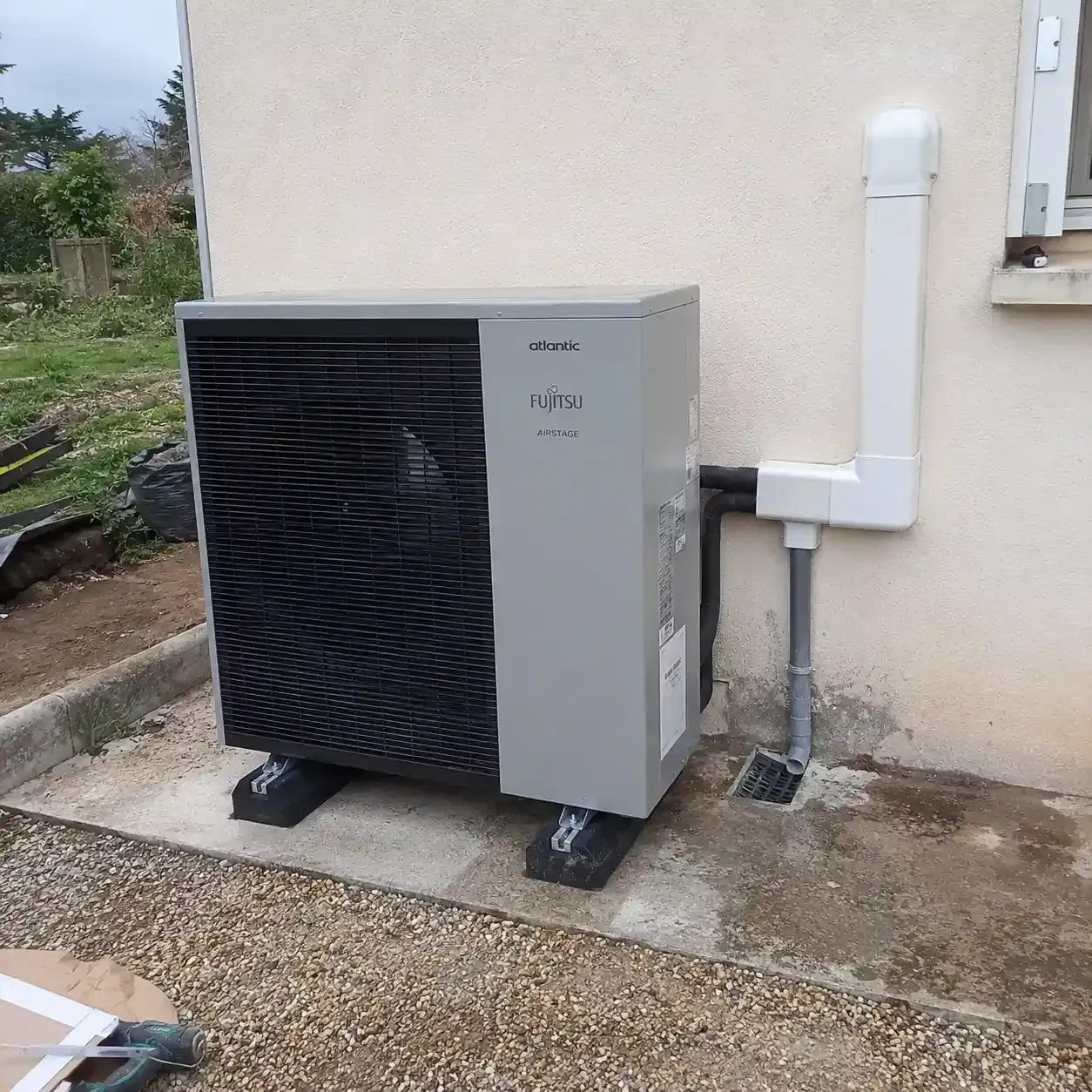Image installation pompe a chaleur 2 hexagone pac